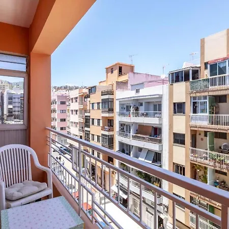 Light-flooded Loft In Cruz