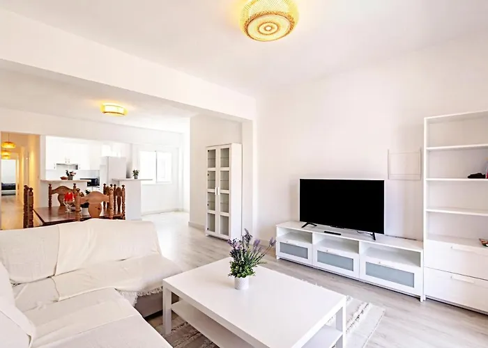 Light-flooded Loft In Cruz *