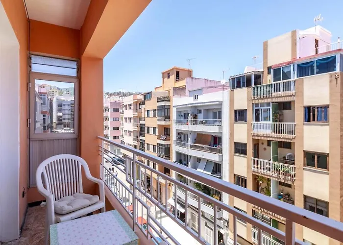 Light-flooded Loft In Cruz